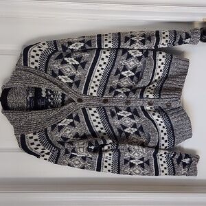 American Eagle Outfitters Men's patterned sweater Medium